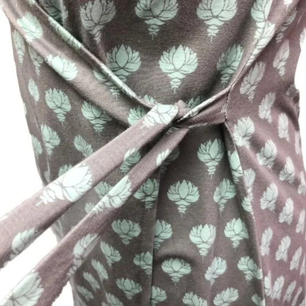 Synergy Organic Cotton Clothing Lotus Classic Wrap Dress | Extra Small - Picture 5 of 8